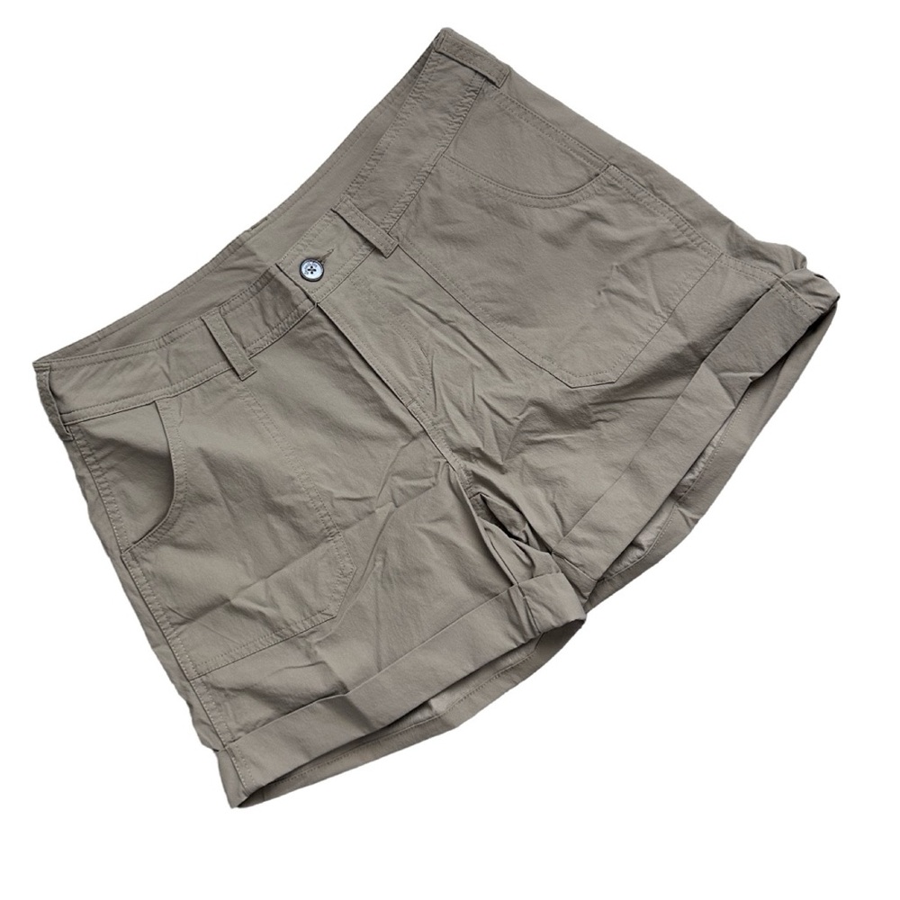 NWOT The North Face Khaki Cargo Shorts Size 8 Women